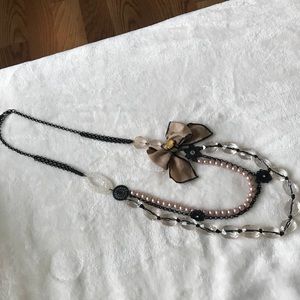 Vintage costume necklace